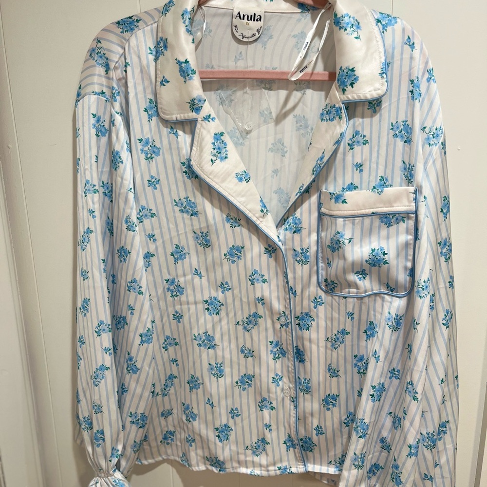 Arula White and Blue Floral Satin PJ Top
